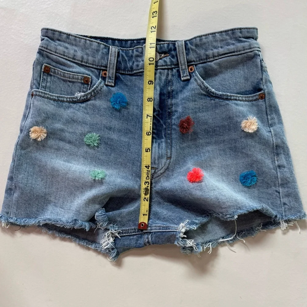 NWOT LUCKY BRAND “Lucky Pins” Denim Pom-Pom High-Rise Shorts (2/26)